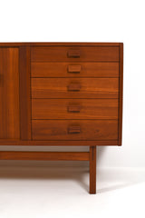 Sideboard "Oden" av Nils Jonsson för Troeds, Bra Bohag