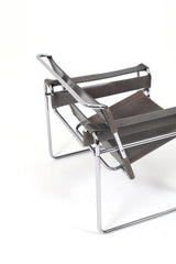 Ett par Wassily Lounge Chairs av Marcel Breuer för Knoll