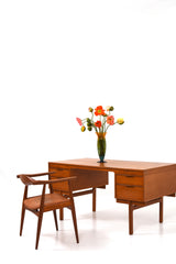 Skrivbord i teak, 50/60tal