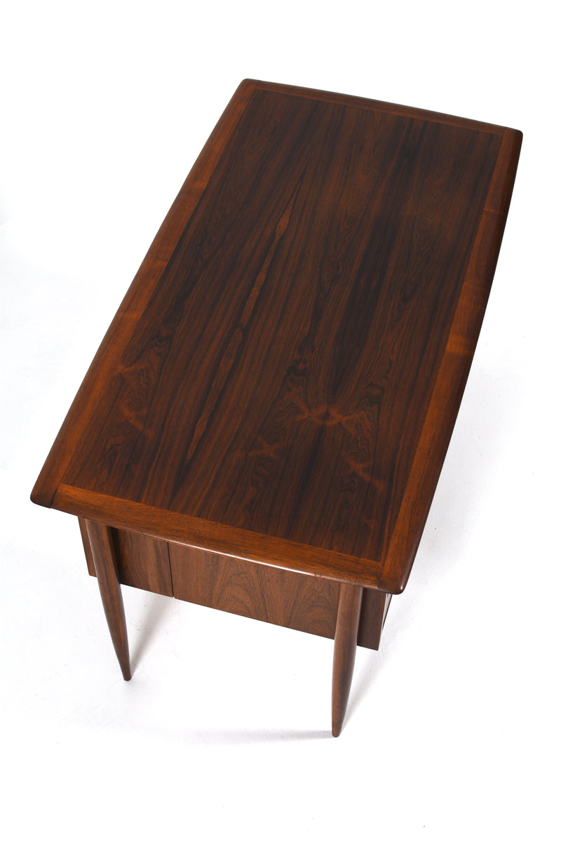 Elegant skrivbord med låsbart skåp och öppna hyllor, 50tal