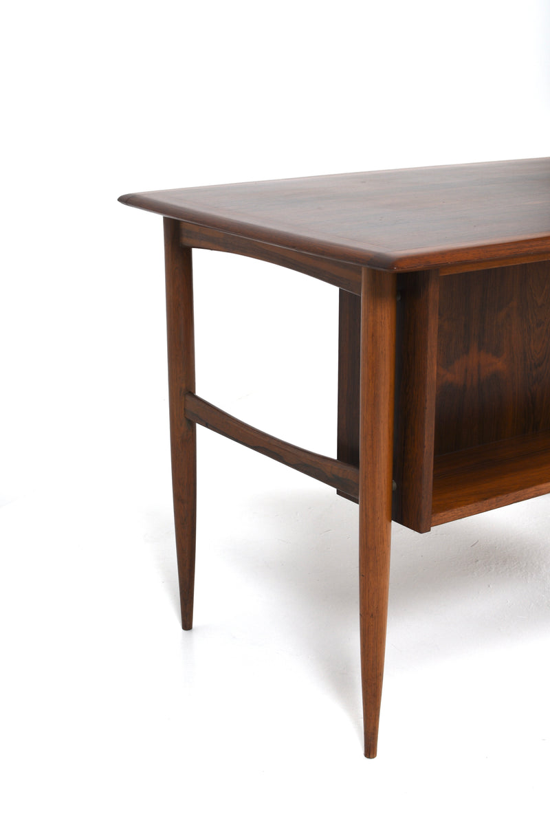 Elegant skrivbord med låsbart skåp och öppna hyllor, 50tal