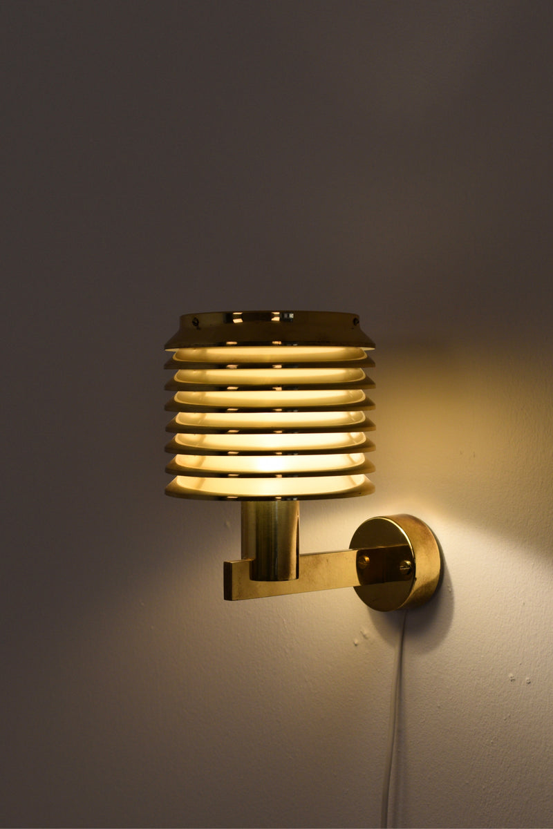 Vägglampa "V-299" av Hans-Agne Jakobsson, 60tal