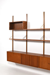 Hyllsystem "Royal System" av Poul Cadovius, Danmark, 60tal