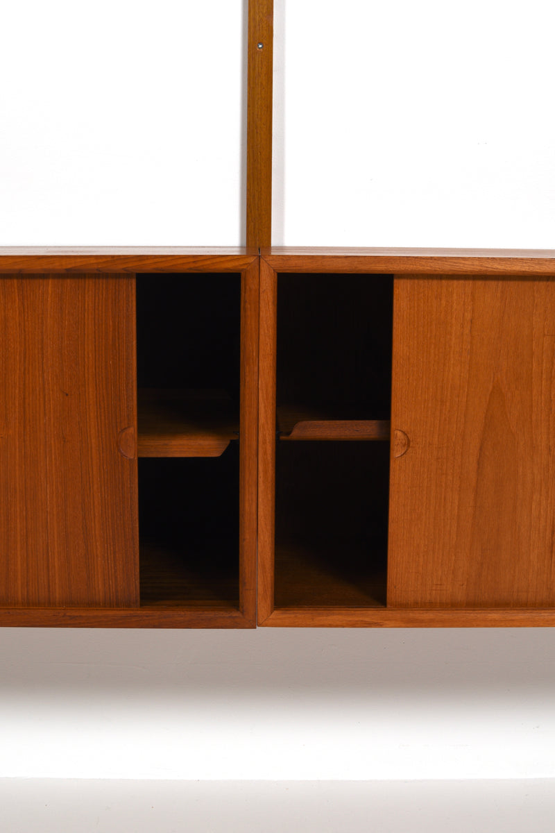 Hyllsystem "Royal System" av Poul Cadovius, Danmark, 60tal